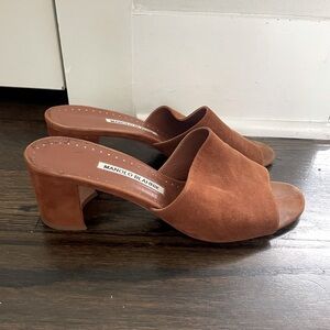 • MANOLO BLAHNIK SUEDE RAPALLATO OPEN TOE MULES •